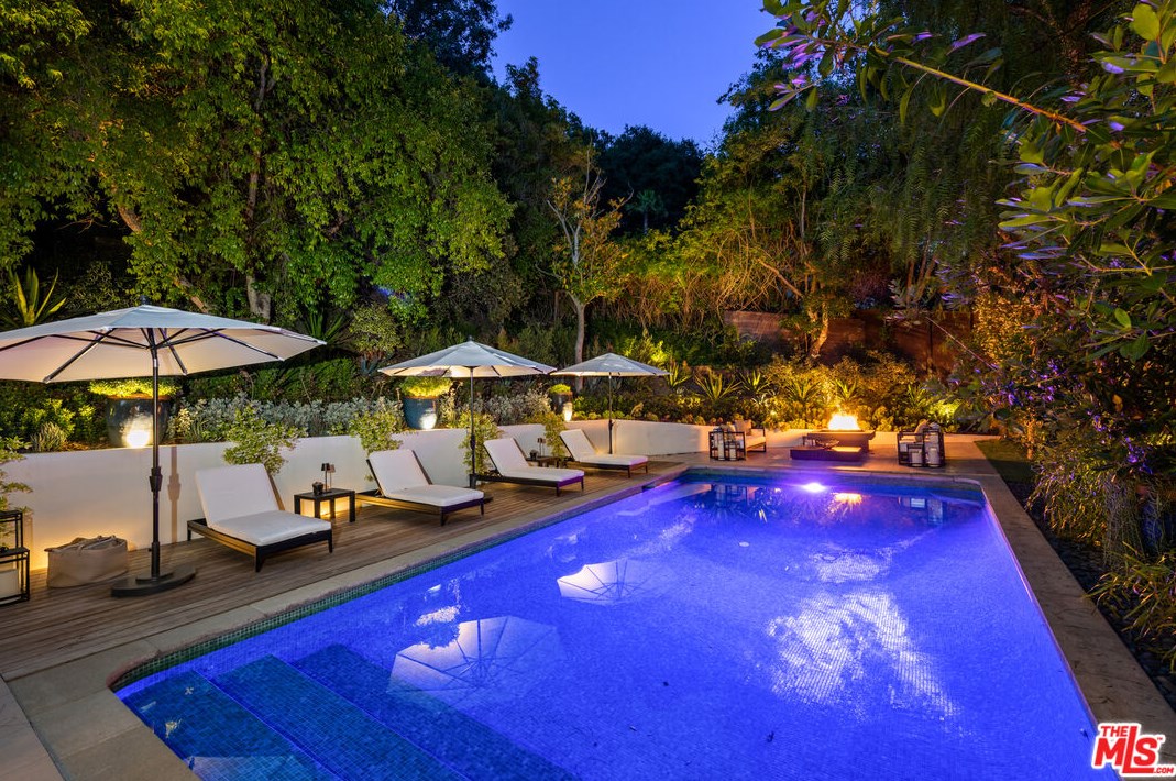 9823 Wanda Park Dr, Beverly Hills, CA 90210