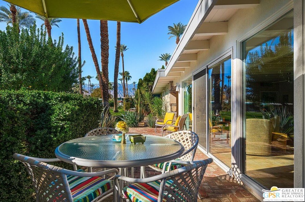 70417 Los Pueblos Way, Rancho Mirage CA  92270-2415 exterior