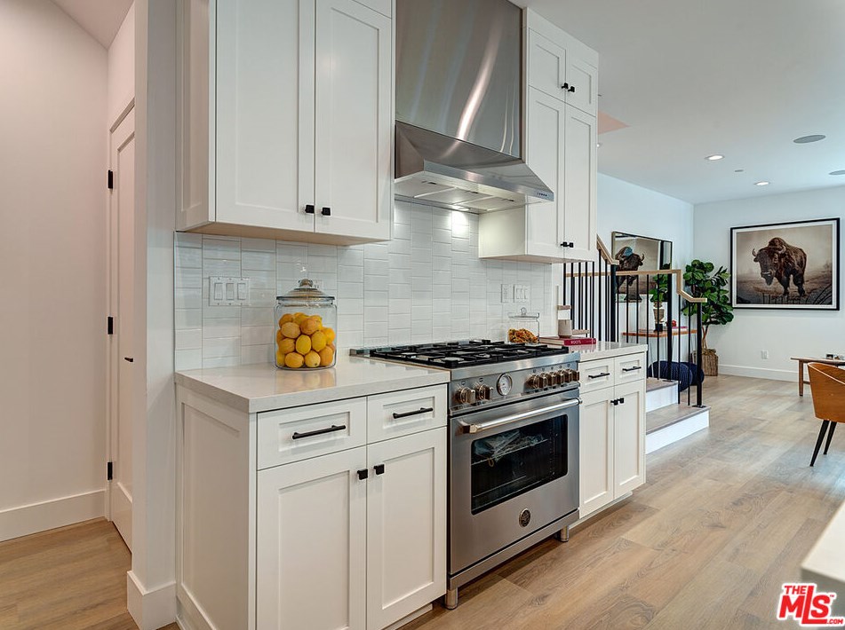 10513 Ayres Ave, Los Angeles CA  90064-3309 exterior