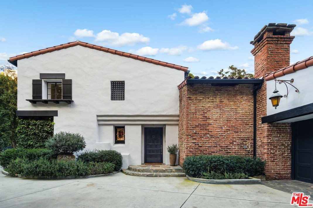 1521 Kings Rd, Los Angeles, CA 90069-1433