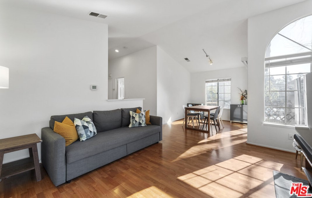 21 Promontory Park, Laguna Beach, CA 92656-3382