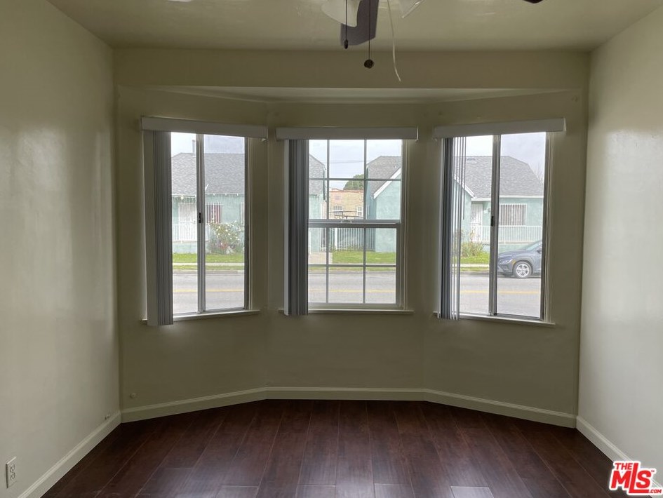 2150 62nd St, Los Angeles CA  90047-1341 exterior