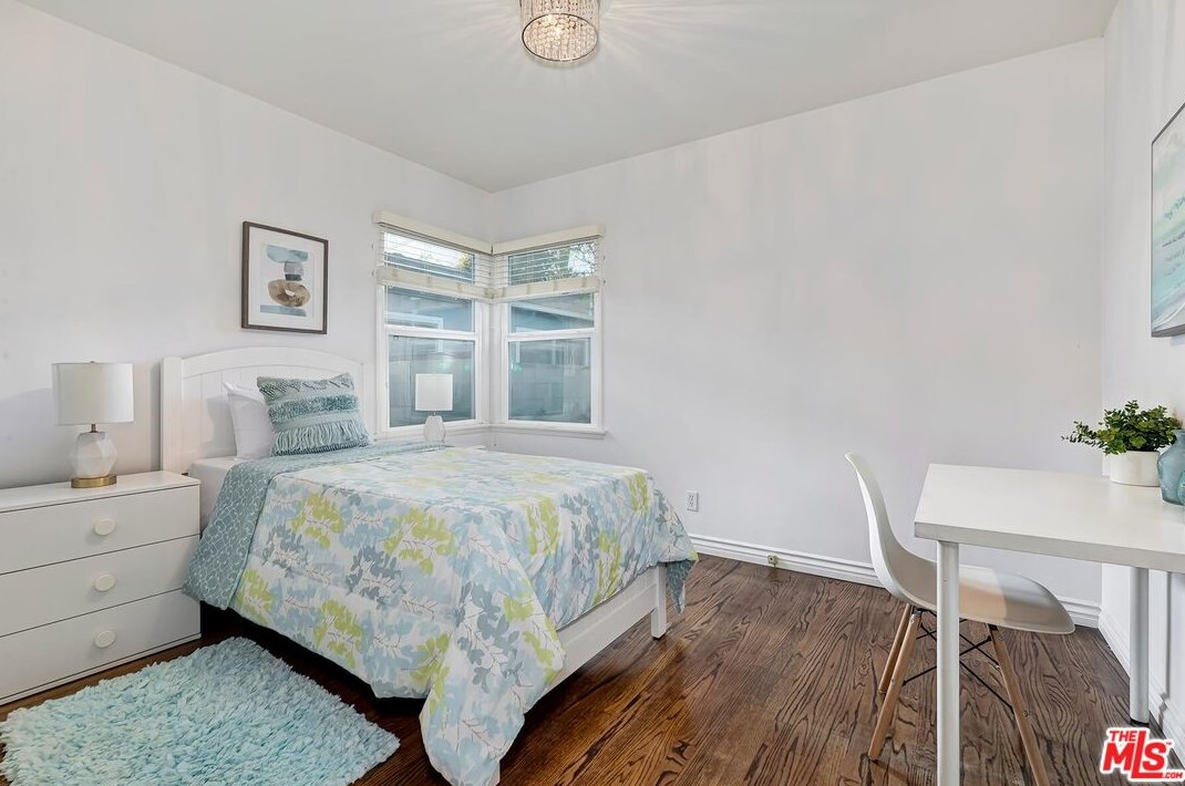 11455 Segrell Way, Los Angeles CA  90230-5357 exterior