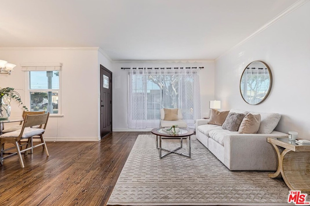 11455 Segrell Way, Los Angeles CA  90230-5357 exterior