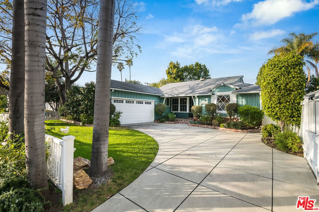 12609 Milbank St, North Hollywood, CA 91604