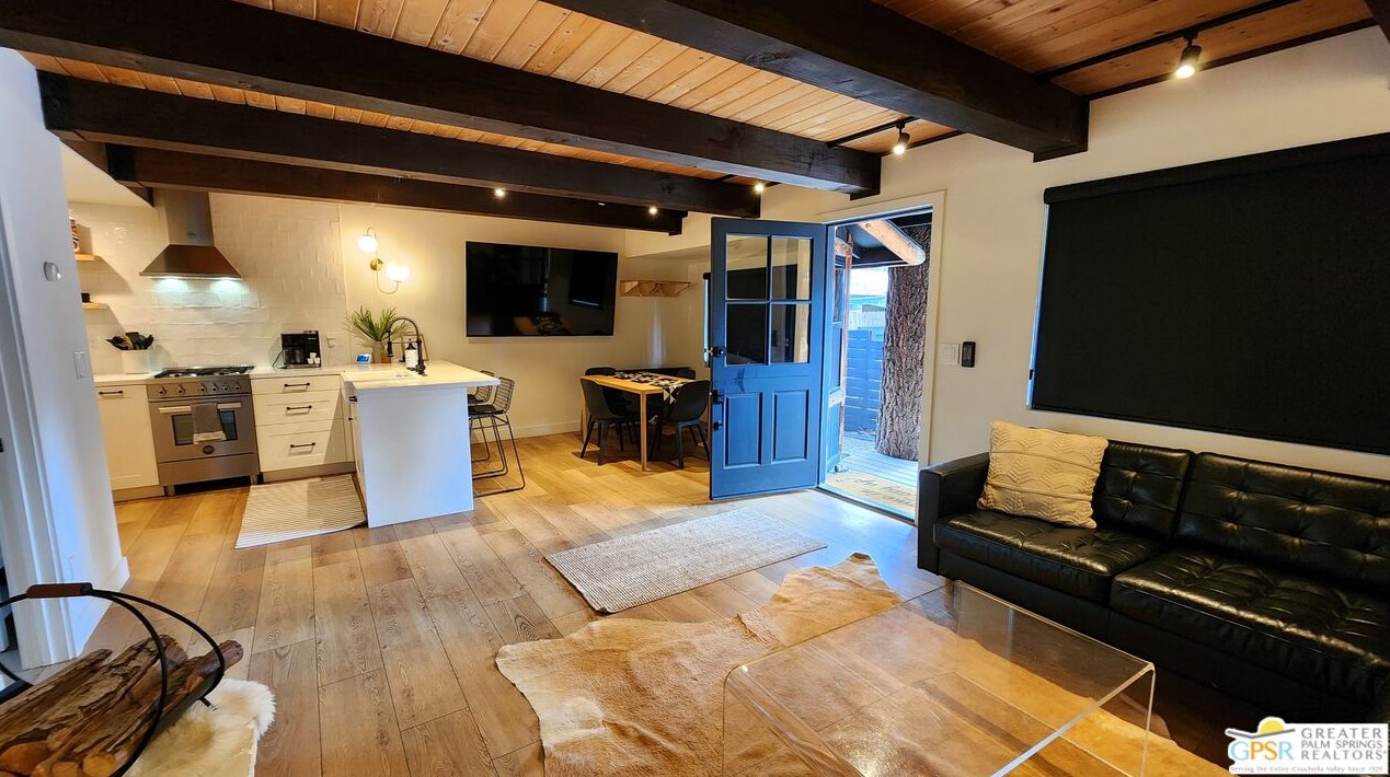 1125 Big Bear Blvd, Big Bear City CA  92314-9277 exterior