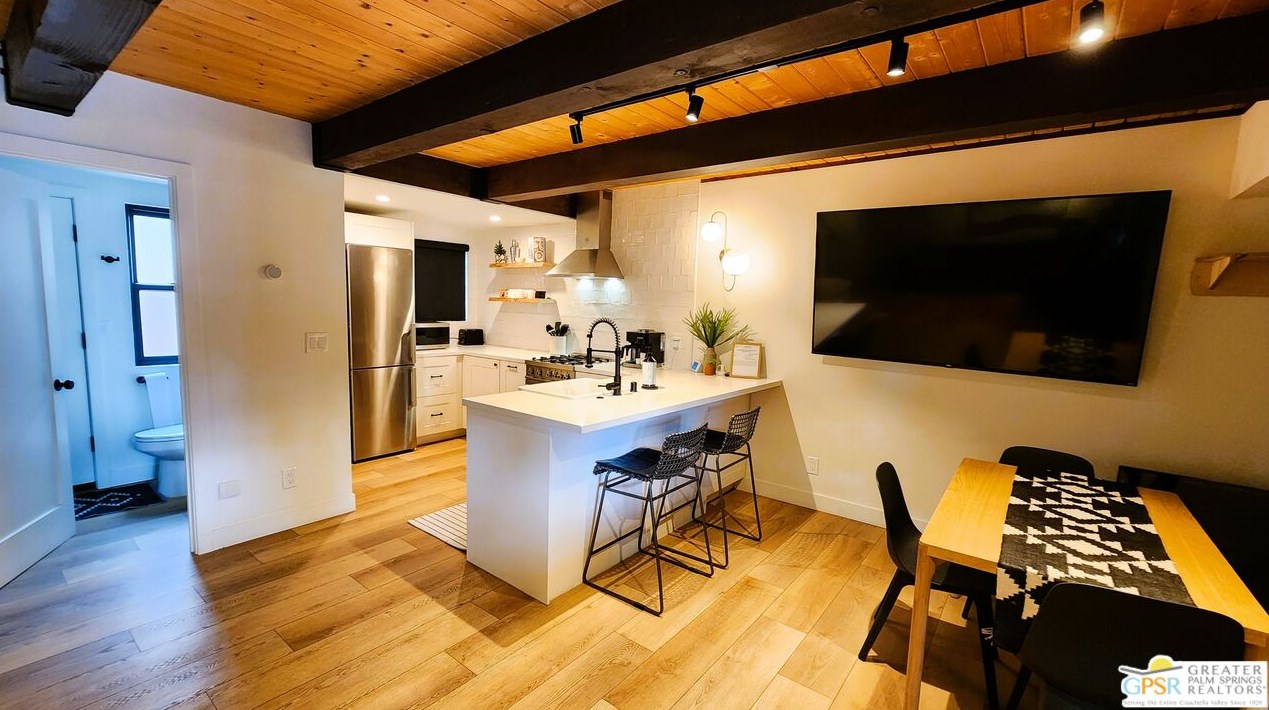 1125 Big Bear Blvd, Big Bear City CA  92314-9277 exterior