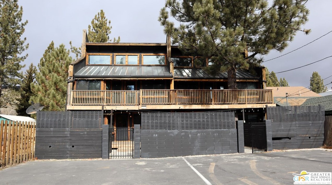 1125 Big Bear Blvd, Big Bear City CA  92314-9277 exterior