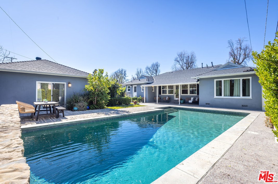 6546 Orion Ave, Van Nuys, CA 91406-6314