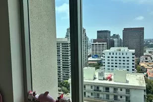 10727 Wilshire Blvd, Los Angeles, CA 90024 - Photo 20