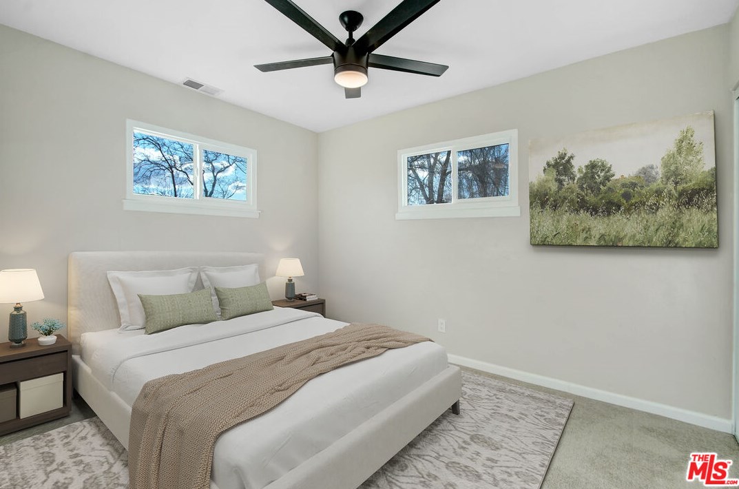 16221 La Joya Ct, Victorville CA  92395-3621 exterior