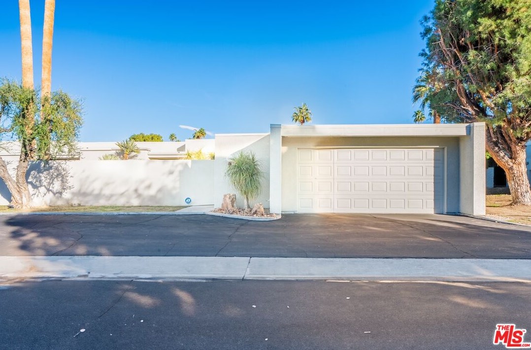 1838 Via Isla, Palm Springs, CA 92264-9128