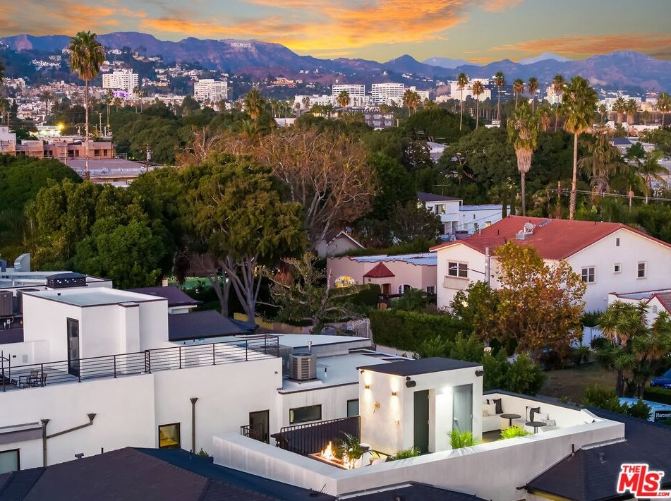 833 Spaulding Ave, Los Angeles CA  90036-4607 exterior
