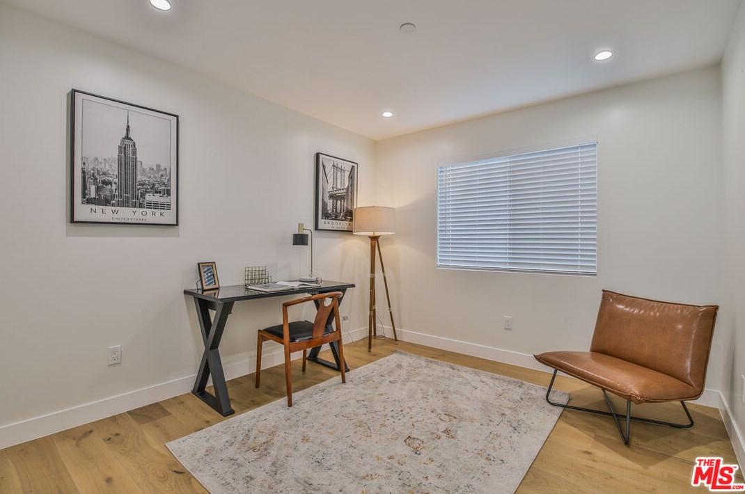 10836 Lawler St, Los Angeles CA  90034-5413 exterior