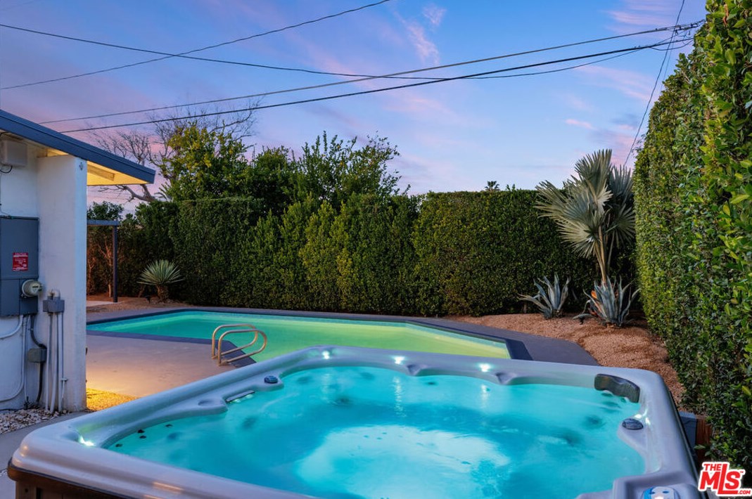 68030 Espada Rd, Cathedral City CA  92234-5655 exterior