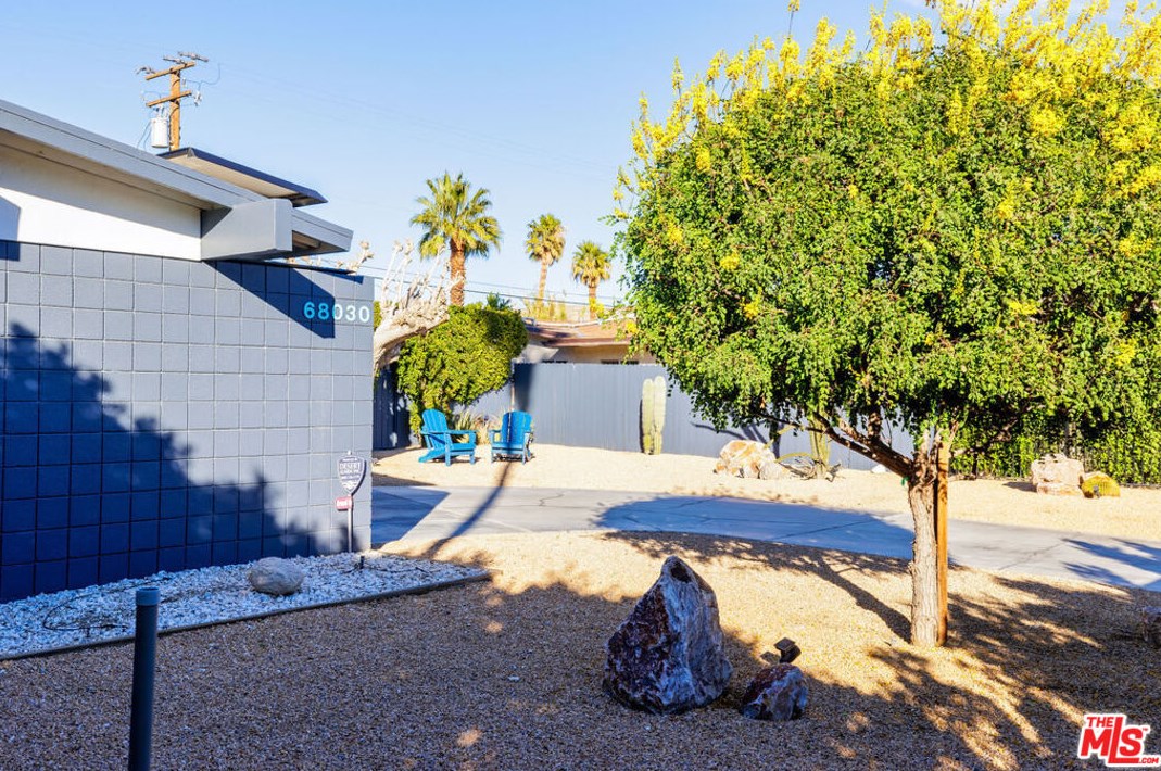 68030 Espada Rd, Cathedral City CA  92234-5655 exterior