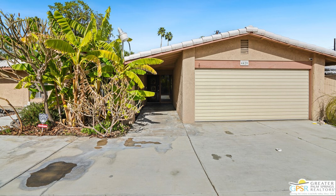 4420 Mesquite Ave, Palm Springs, CA 92264-3414