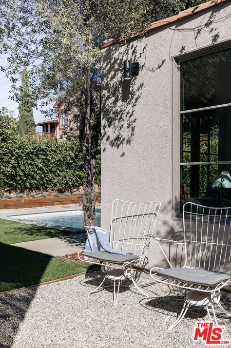 3717 Glenfeliz Blvd, Los Angeles CA  90039-1705 exterior