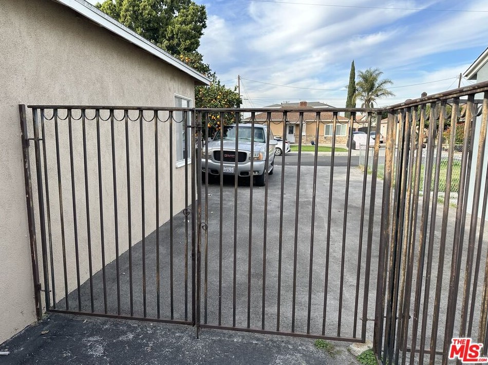 11612 Hercules St, Norwalk CA  90650-7929 exterior