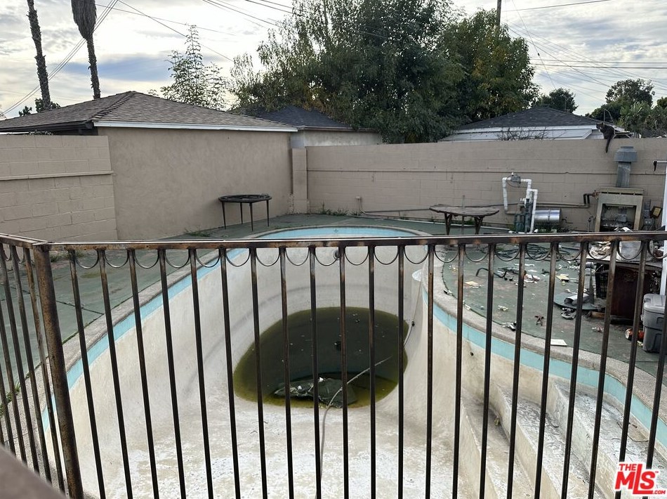 11612 Hercules St, Norwalk CA  90650-7929 exterior