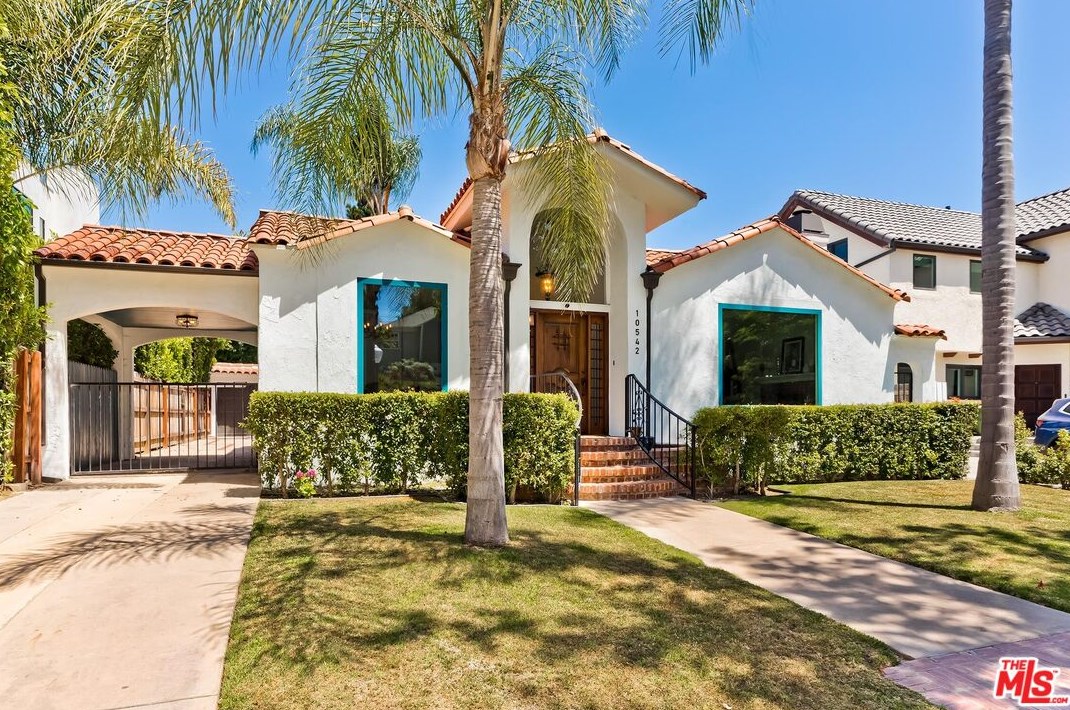 10542 Butterfield Rd, Los Angeles CA  90064-4406 exterior