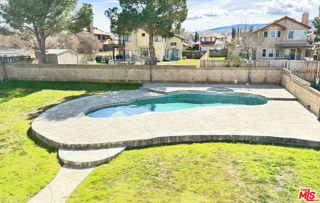 5638 Avenue, Lancaster, CA