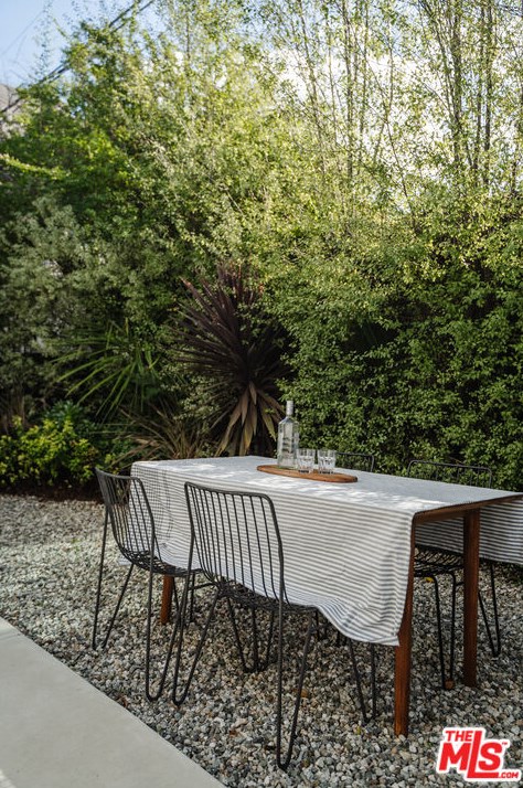 10728 Tabor St, Los Angeles CA  90034-4851 exterior