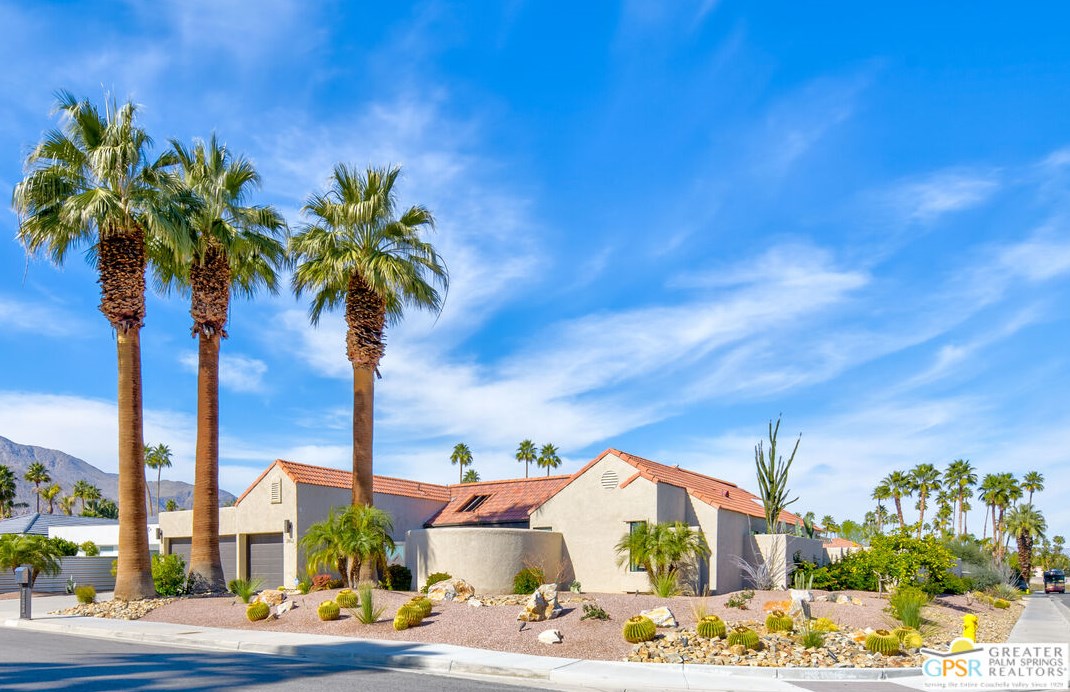 2862 Alondra Way, Palm Springs, CA 92264-8754