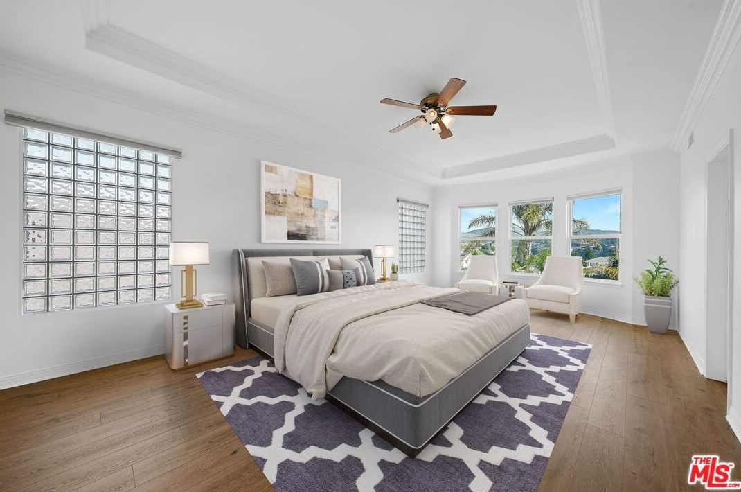 1575 Applefield St, Thousand Oaks CA  91320-5996 exterior