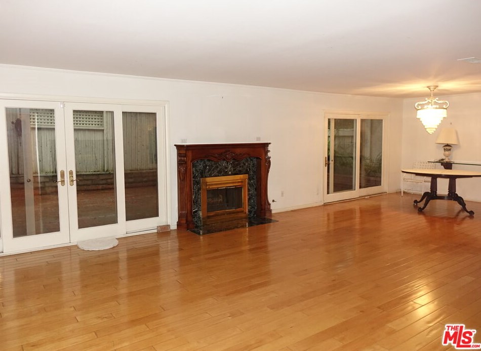 2510 Almaden Ct, Los Angeles CA  90077-2520 exterior