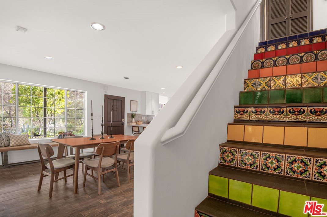 2365 Old Topanga Canyon Rd, Topanga, CA 90290