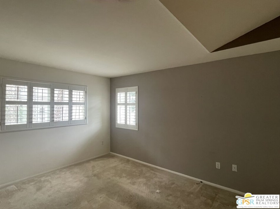 4600 Don Lorenzo Dr, Los Angeles CA  90008-4171 exterior