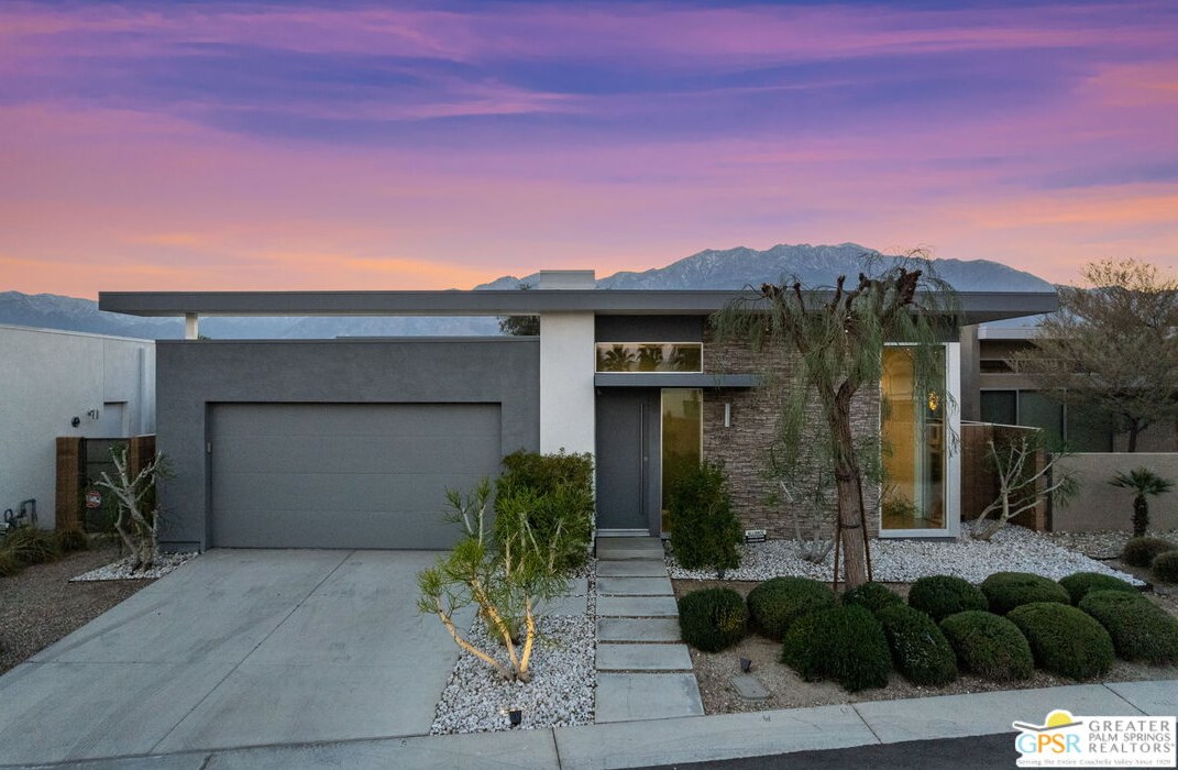 989 Bernardi Ln, Palm Springs, CA 92262
