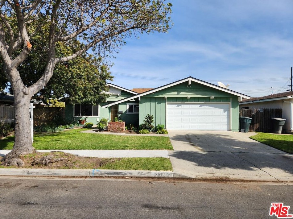 1431 Ivywood Dr, Oxnard, CA 93030