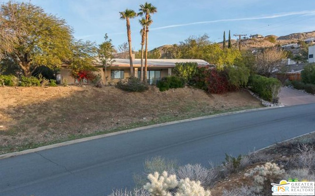 68020 Monterico Rd, Desert Hot Springs CA  92240-4840 exterior