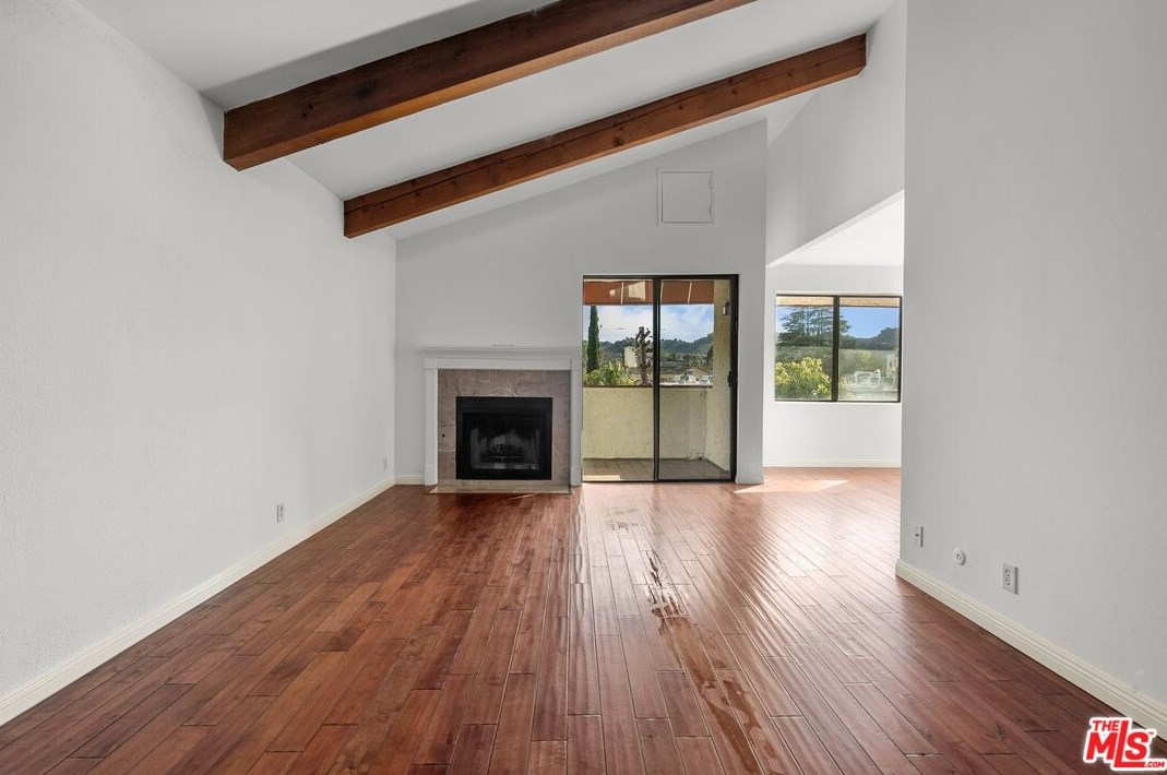 4542 Coldwater Canyon Ave #14, North Hollywood, CA 91604