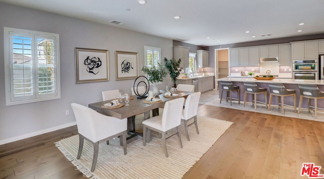 617 Lehner Ave, Escondido CA  92026-1511 exterior