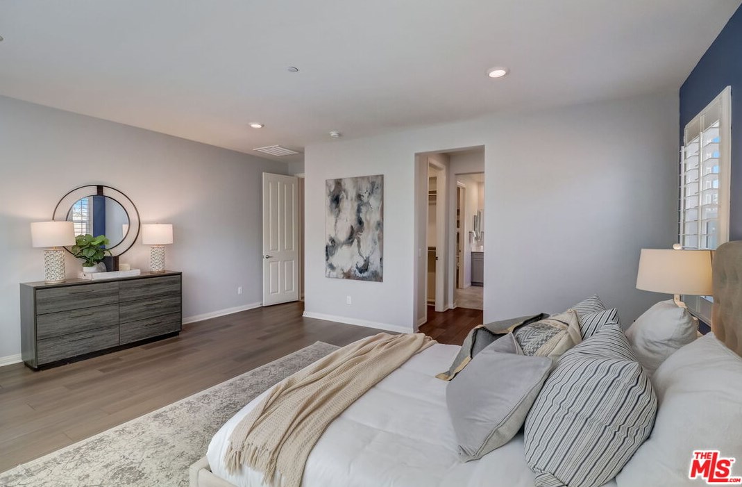 617 Lehner Ave, Escondido CA  92026-1511 exterior