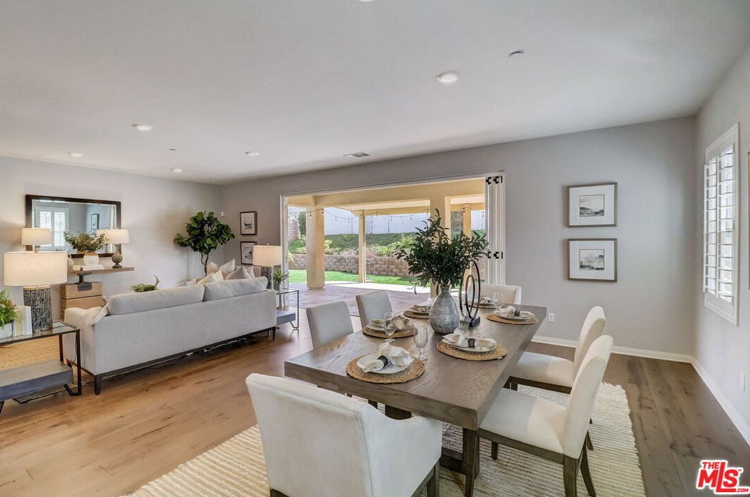 617 Lehner Ave, Escondido CA  92026-1511 exterior