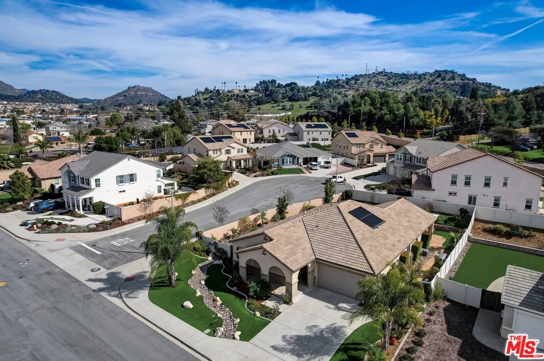 617 Lehner Ave, Escondido CA  92026-1511 exterior