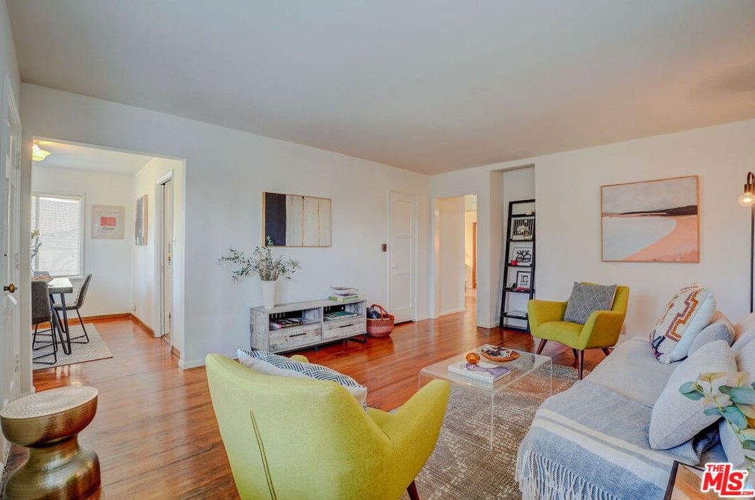 11824 Tennessee Pl, Los Angeles, CA 90064-1319
