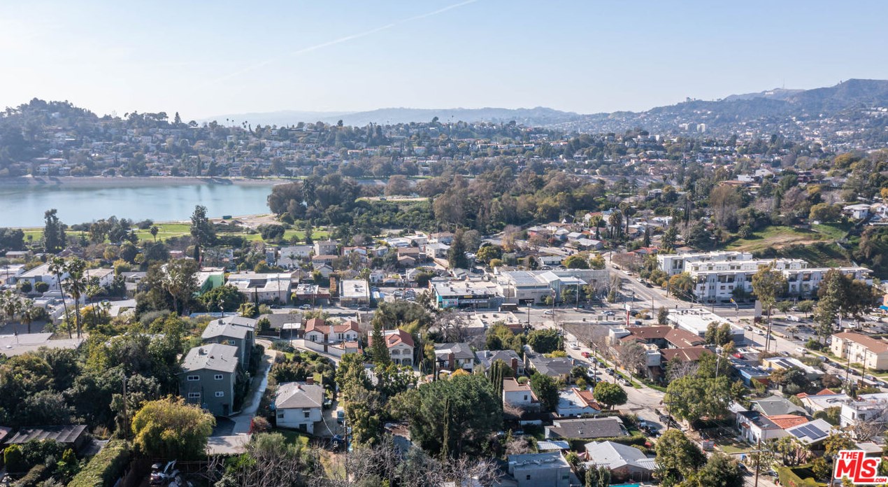 2380 Teviot St, Los Angeles CA  90039-3683 exterior