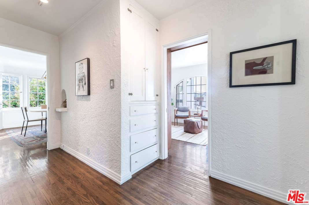 2380 Teviot St, Los Angeles CA  90039-3683 exterior