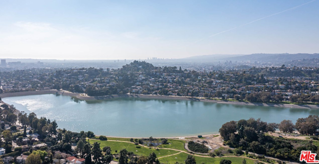 2380 Teviot St, Los Angeles CA  90039-3683 exterior