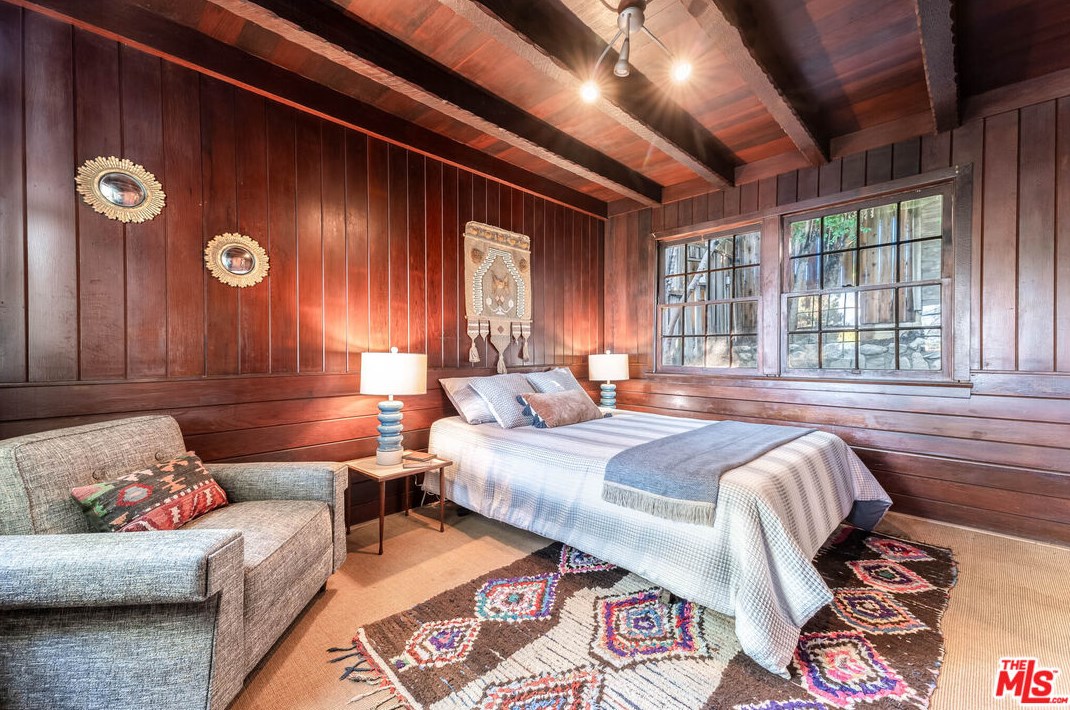 2380 Teviot St, Los Angeles CA  90039-3683 exterior