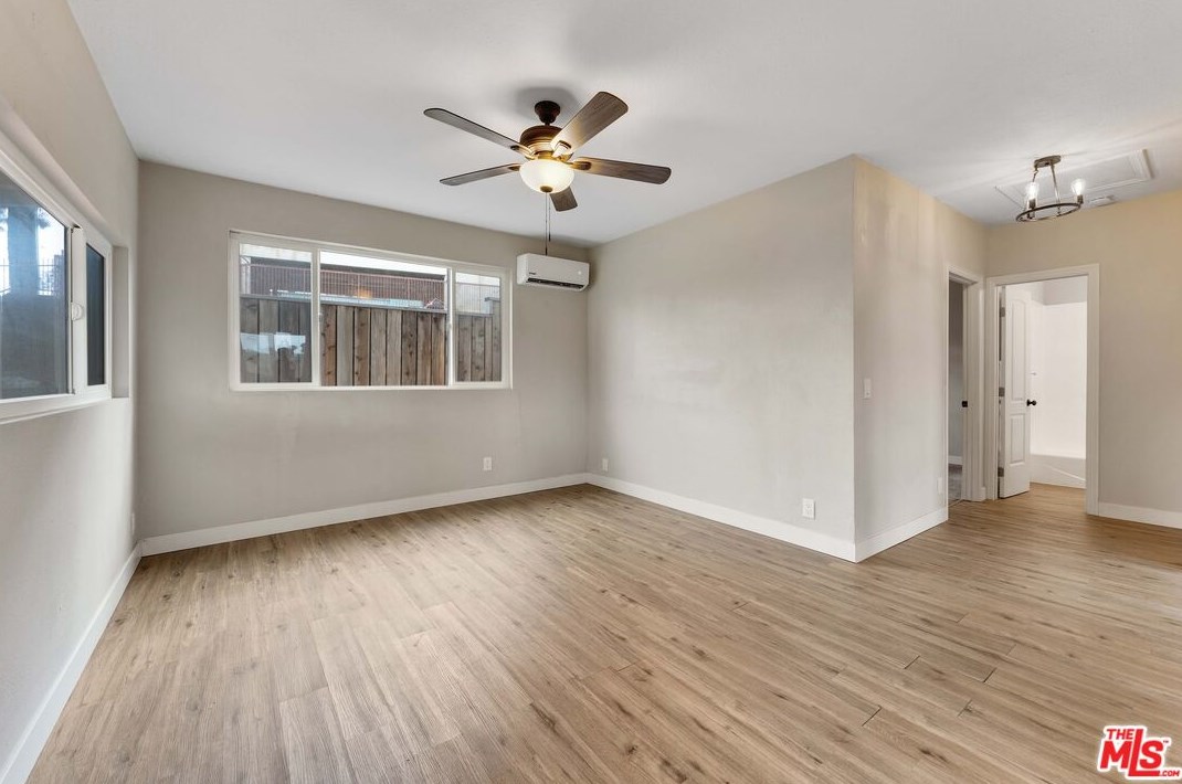 5162 Oakland St, Los Angeles CA  90032-2334 exterior