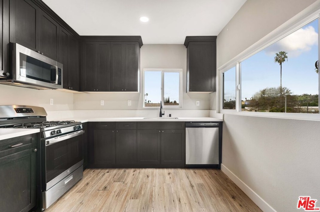 5162 Oakland St, Los Angeles CA  90032-2334 exterior