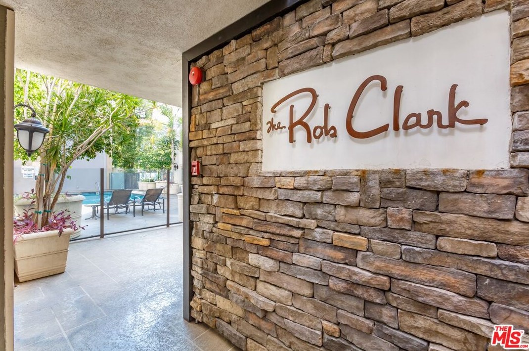 141 S Clark Dr #312, Los Angeles, CA 90048
