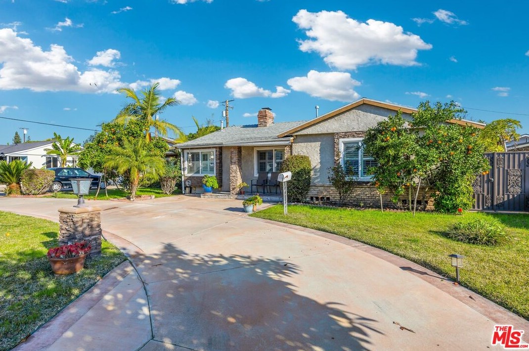 858 S Duff Ave, West Covina, CA 91790
