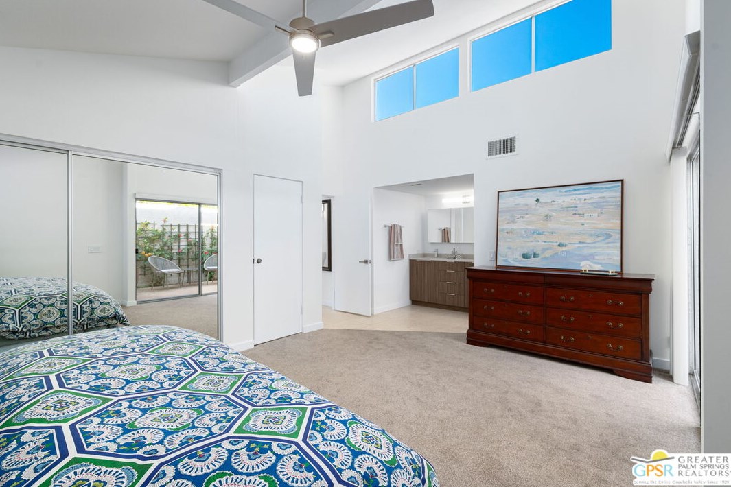 35078 Mission Hills Dr, Rancho Mirage CA  92270-1325 exterior